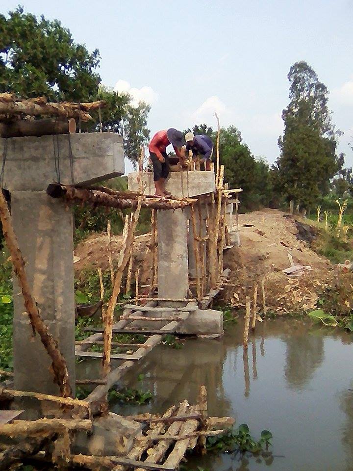 Update on Building the Y Tam Bridge in Phụng Hiệp, Hậu Giang