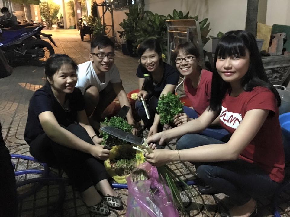 Y Tam Kitchen: Sharing Rice, Round 5: Kicking Off the New Year!