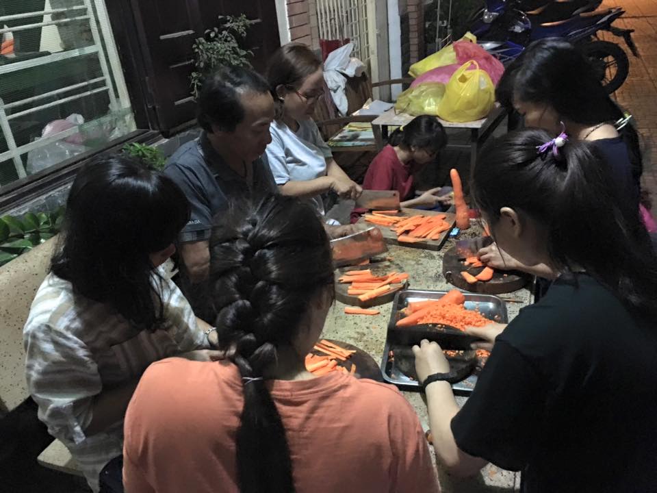 Y Tam Kitchen: Sharing Rice, Round 5: Kicking Off the New Year!
