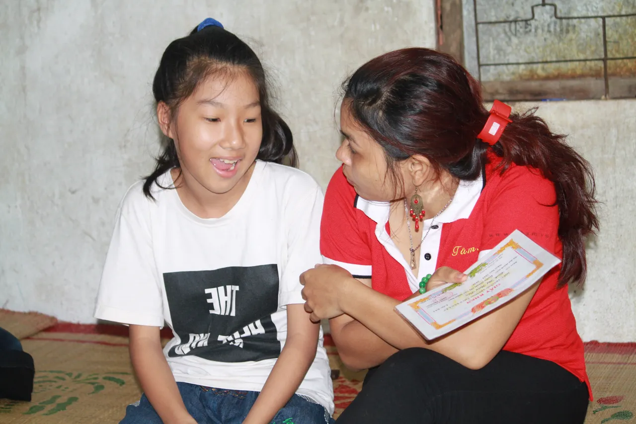 Y Tam Scholarship Fund Sponsorship, Round 3: Đinh Thủy Tiên