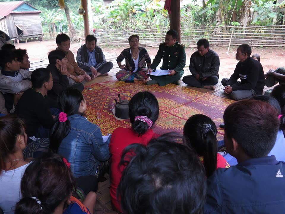 Y Tam cleans up the living environment in Ban village, Thượng Trạch, Quảng Bình