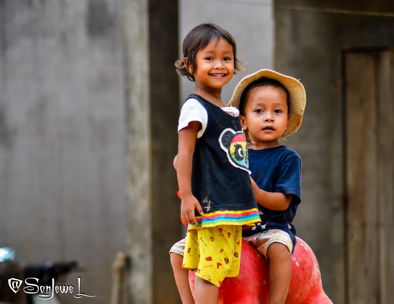 Đạ Nhar – Children Sing Together