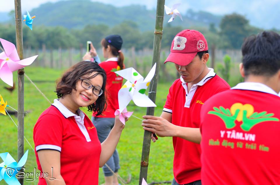Đạ Nhar – Children Sing Together 1/6/2017