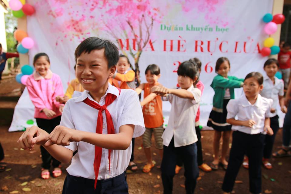 Y Tam Education Support Project: “Lantern Festival”